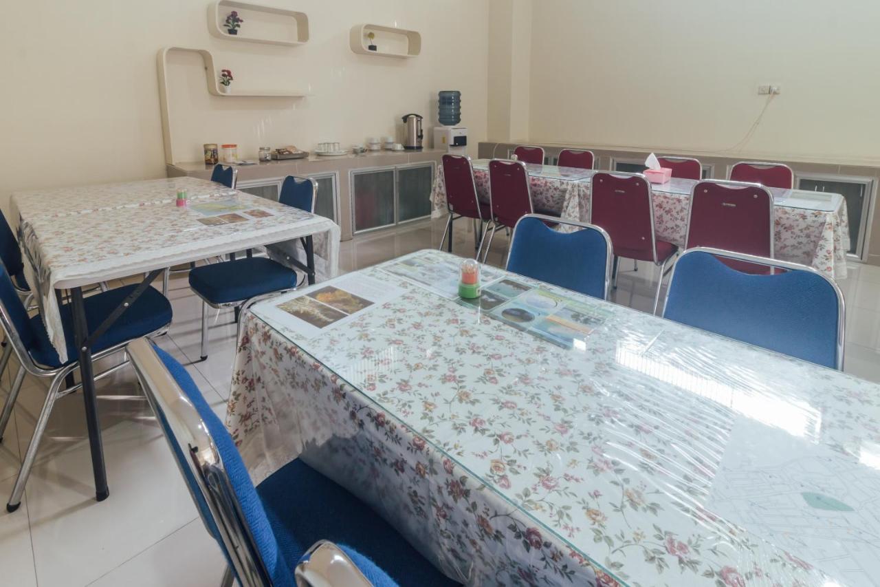 Clean & Comfort Homestay 安汶 外观 照片