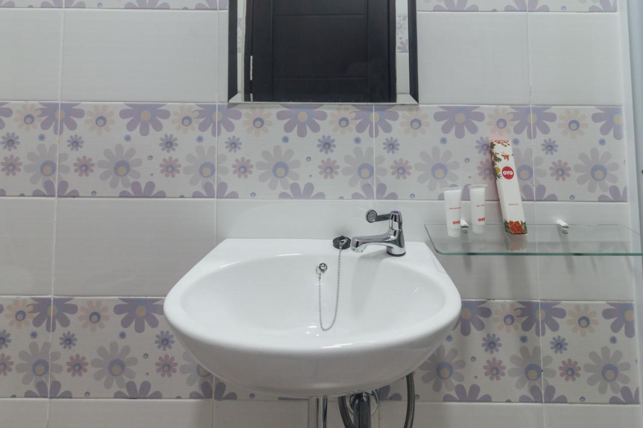 Clean & Comfort Homestay 安汶 外观 照片