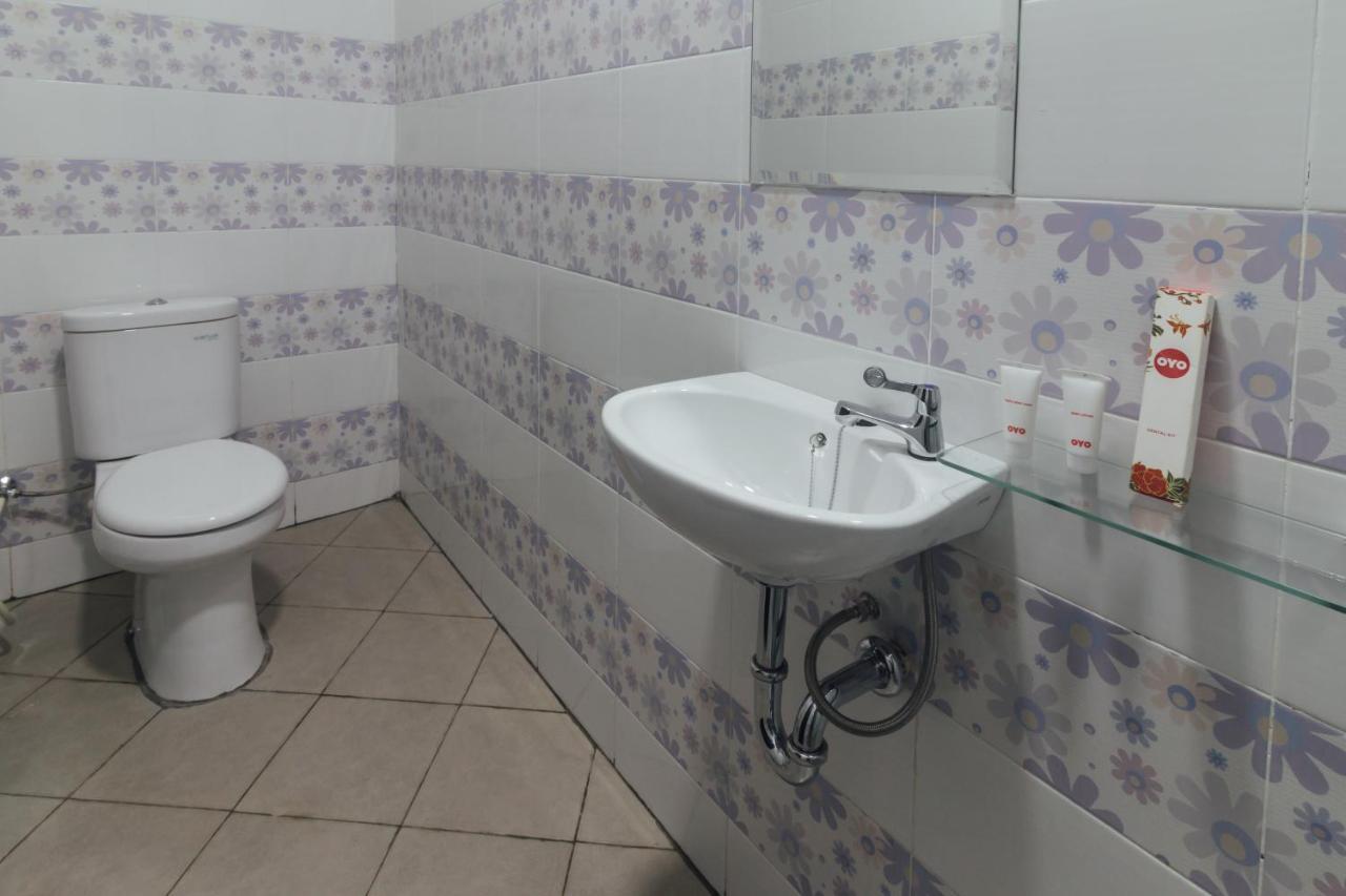 Clean & Comfort Homestay 安汶 外观 照片