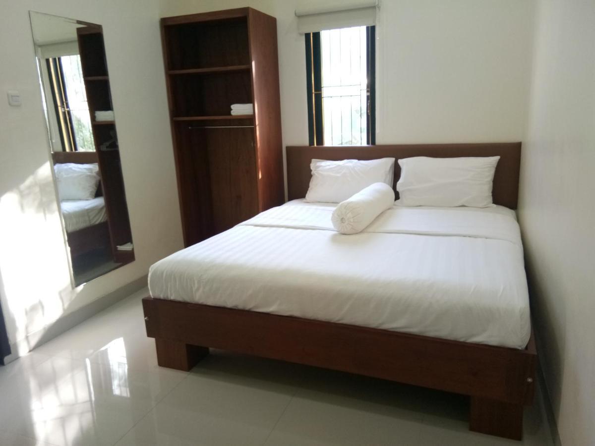 Clean & Comfort Homestay 安汶 外观 照片